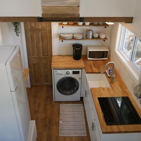 Hygge Tiny Home Hue-Gah Leeds エクステリア 写真