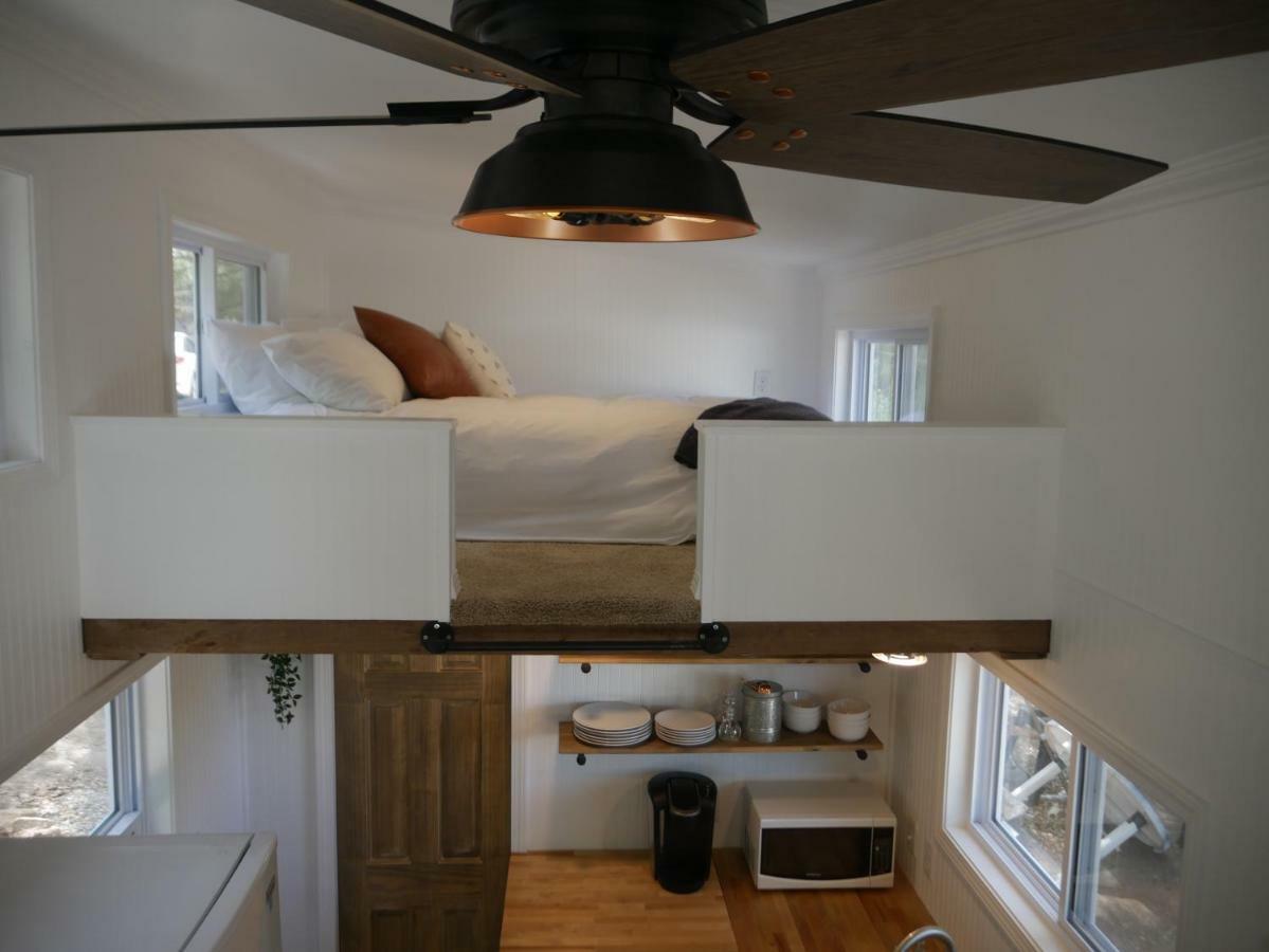 Hygge Tiny Home Hue-Gah Leeds エクステリア 写真