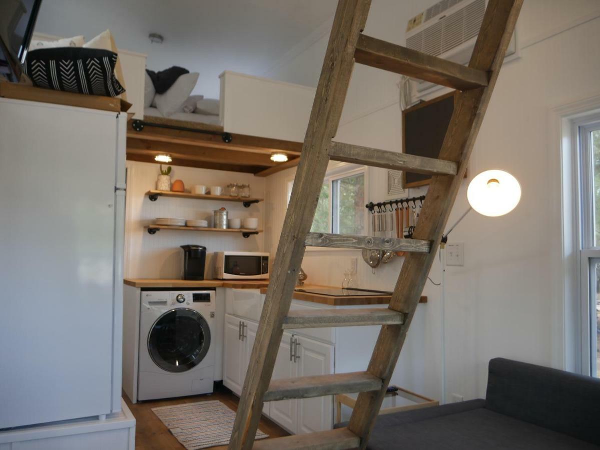 Hygge Tiny Home Hue-Gah Leeds エクステリア 写真