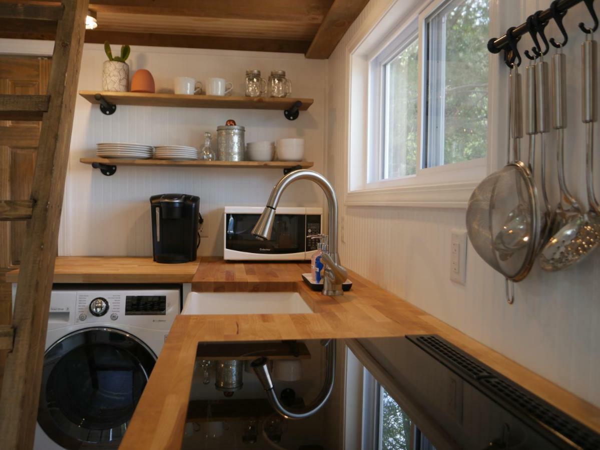 Hygge Tiny Home Hue-Gah Leeds エクステリア 写真